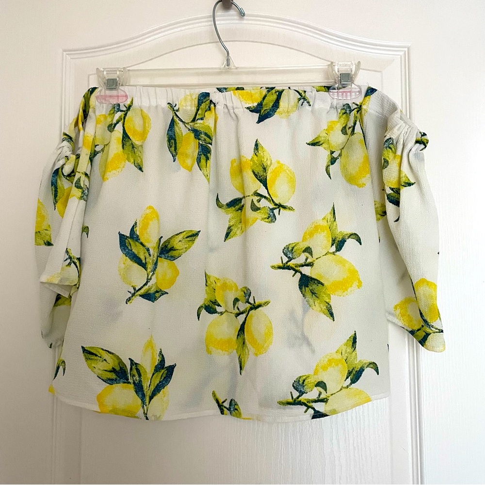 Sleeveless boho white top with lemons